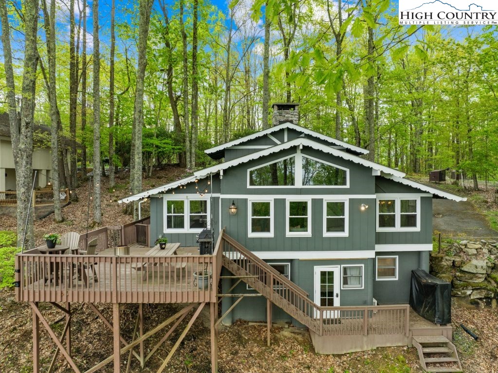 844 Pine Ridge Road