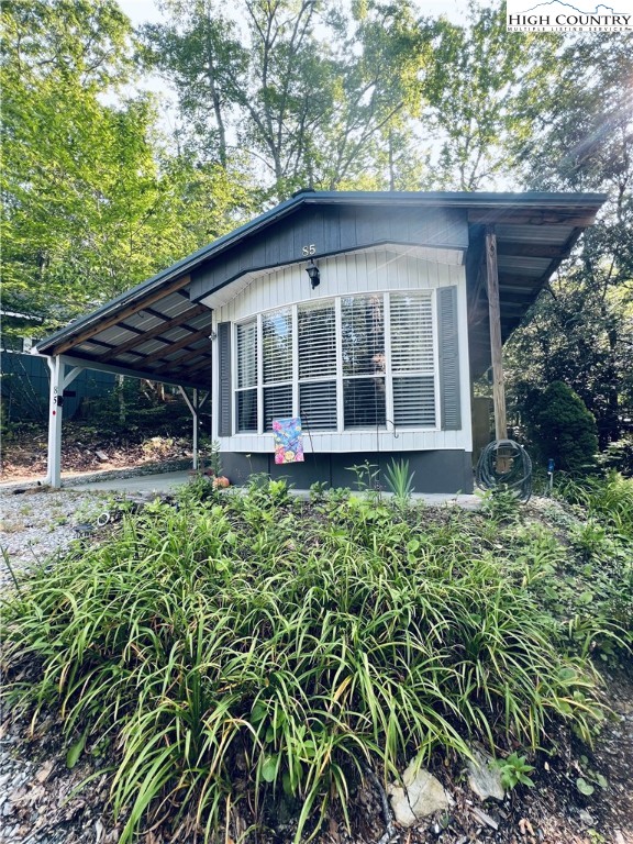 85 Jack Pine Loop