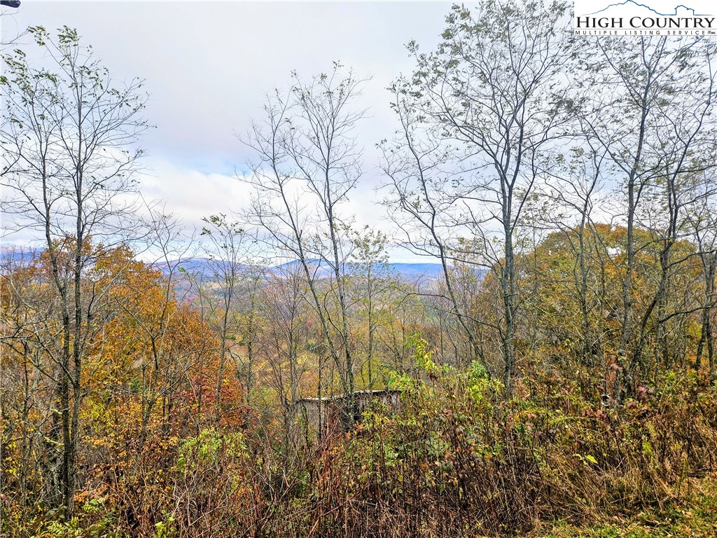 851 E Whenlin Ridge Road