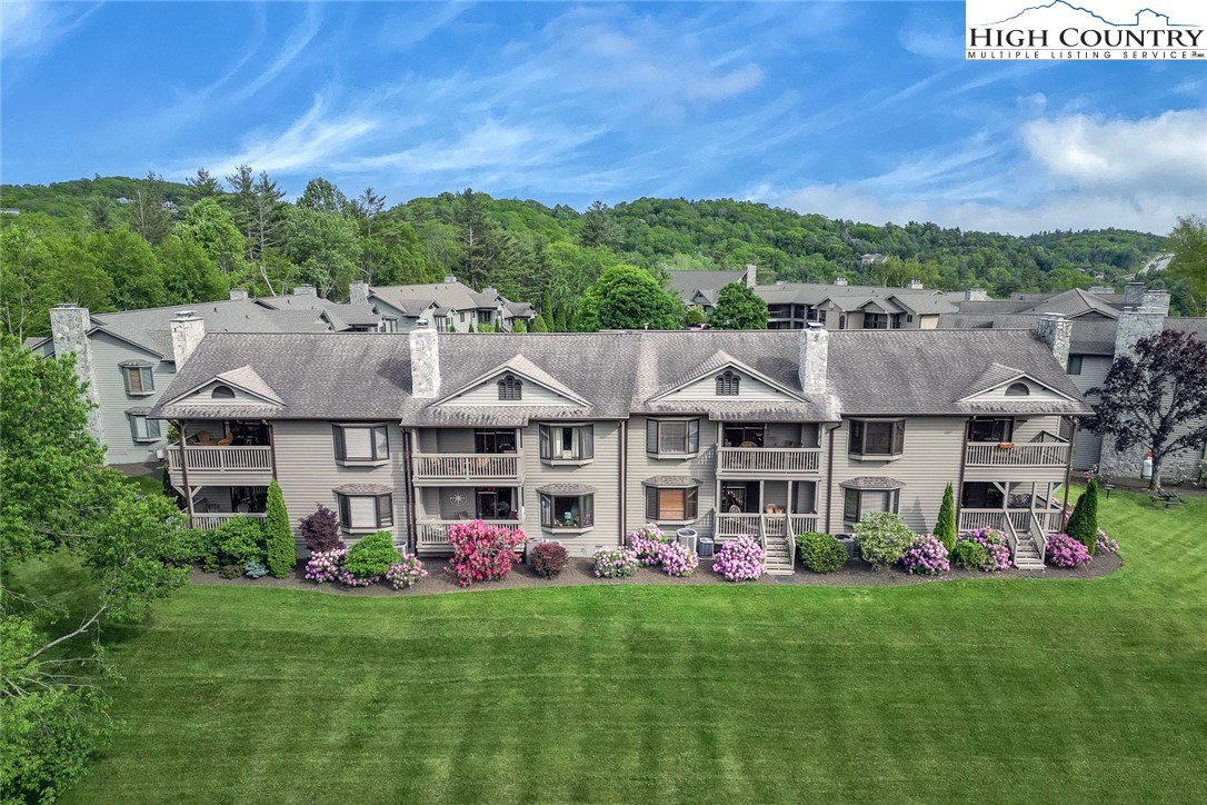 862 Chetola Lake Drive Finch 2