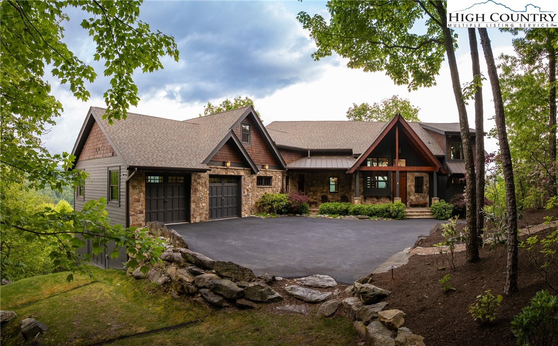 878 Red Cedar Road