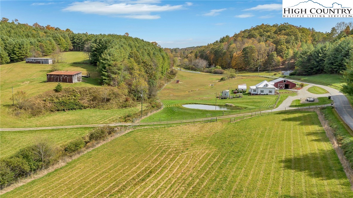 886 Blevins Hollow Road