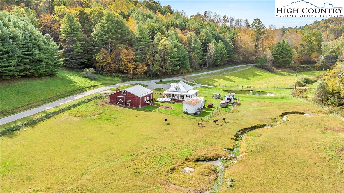 886 Blevins Hollow Road