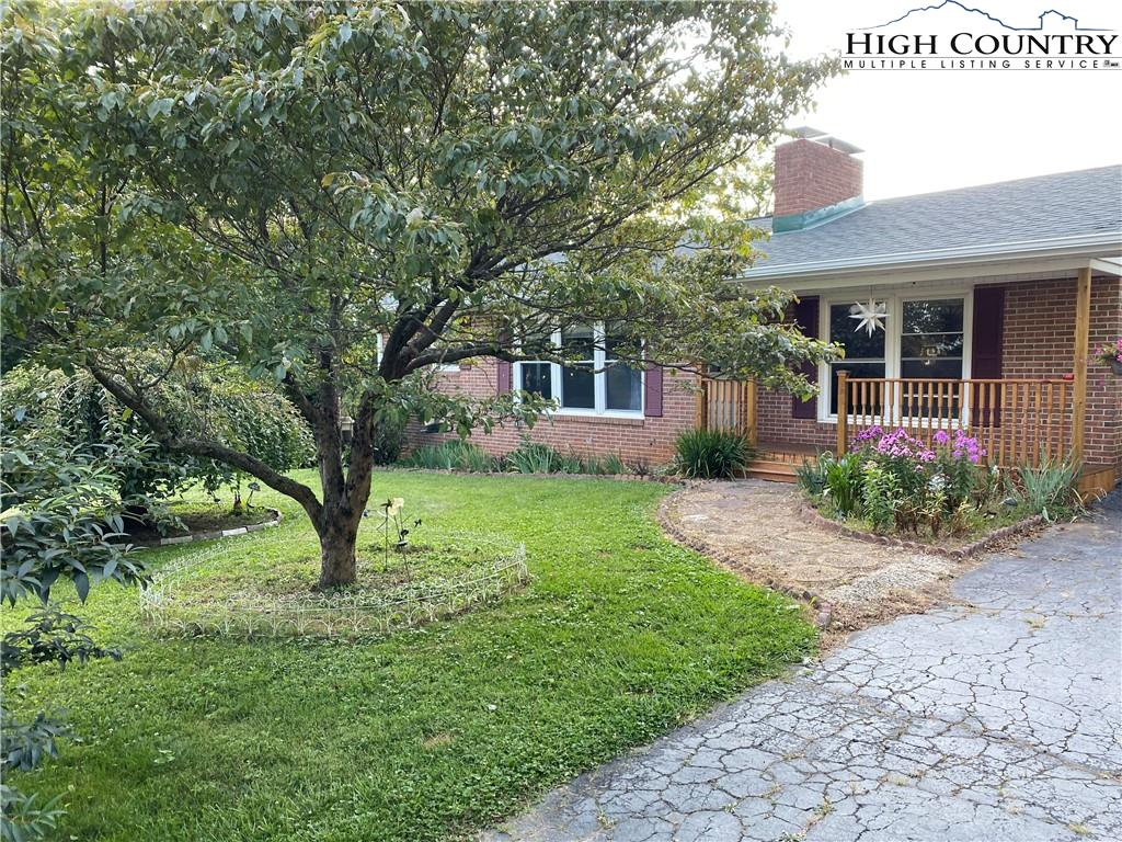 MLS 232638 9135 Glade Valley Rd Road, Ennice, NC 28623