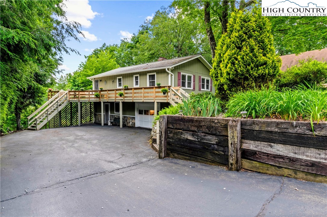 924 Balsam Drive