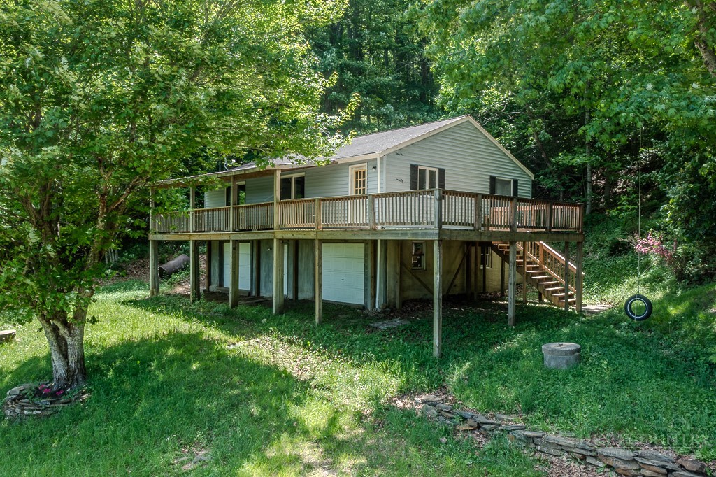 933 Autumn Valley Drive