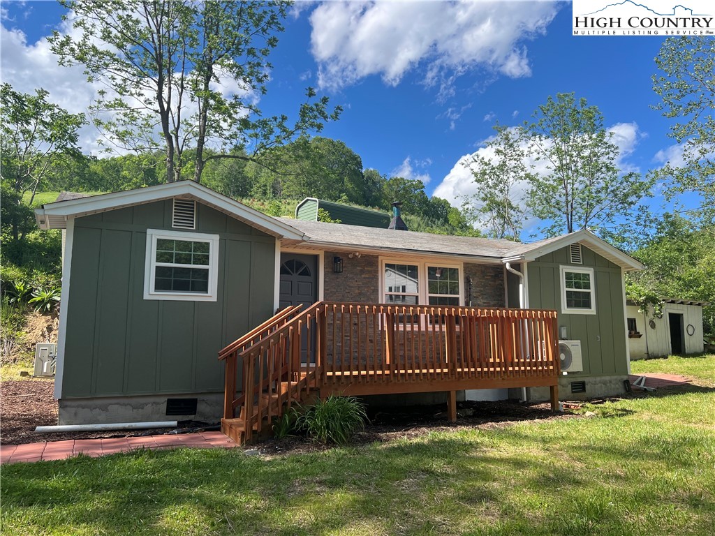 9635 Hwy 194 N