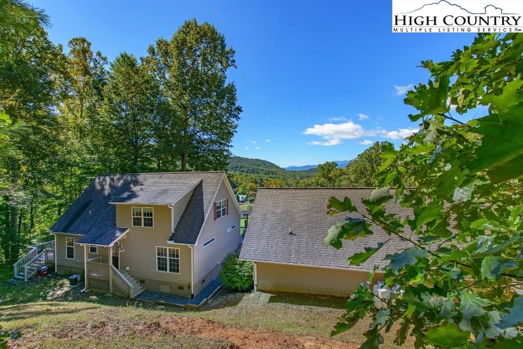 MLS 224935 98 Brushy Creek Court, Newland, NC 28777