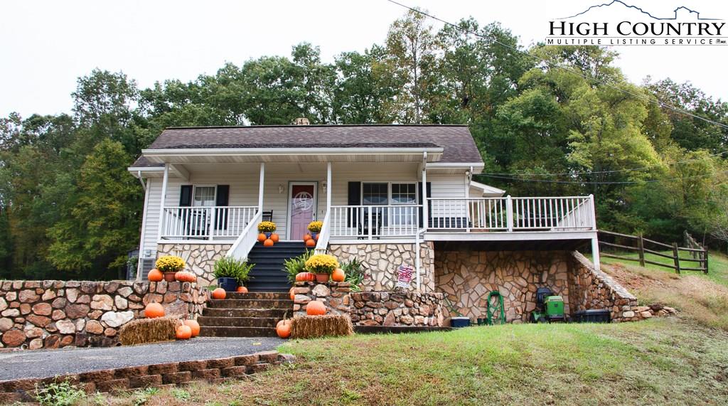 MLS 218327 980 N Main Street, Sparta, NC 28675