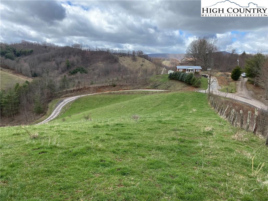 MLS 221058 982 Buttermilk Road, Trade, TN 37691