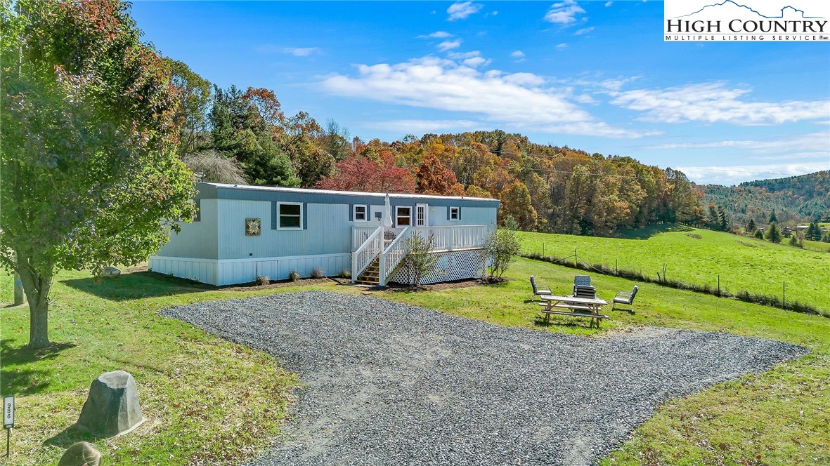 986 Wagoner Access Road