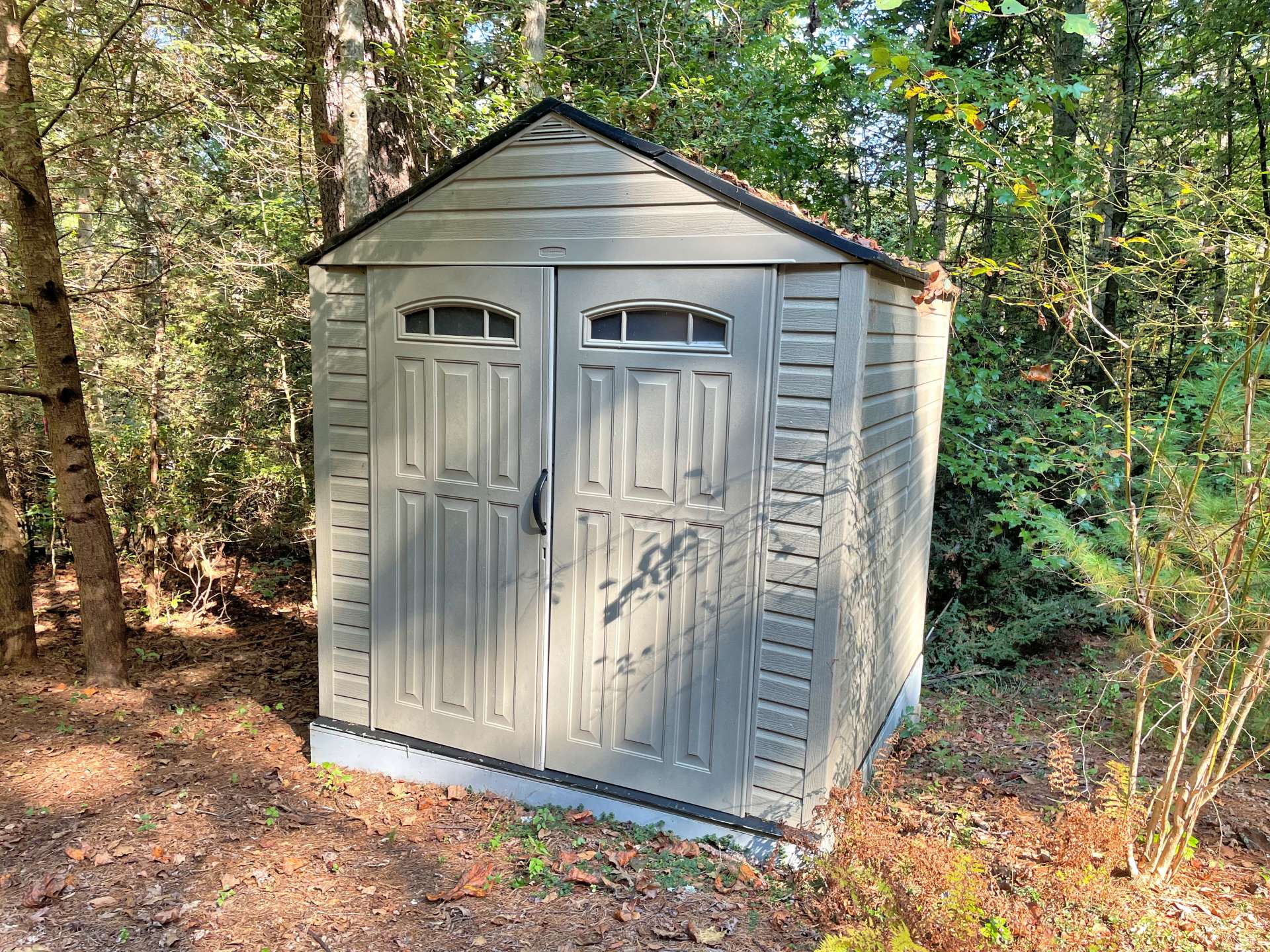 Nice outbuilding for garden tools and equipment.