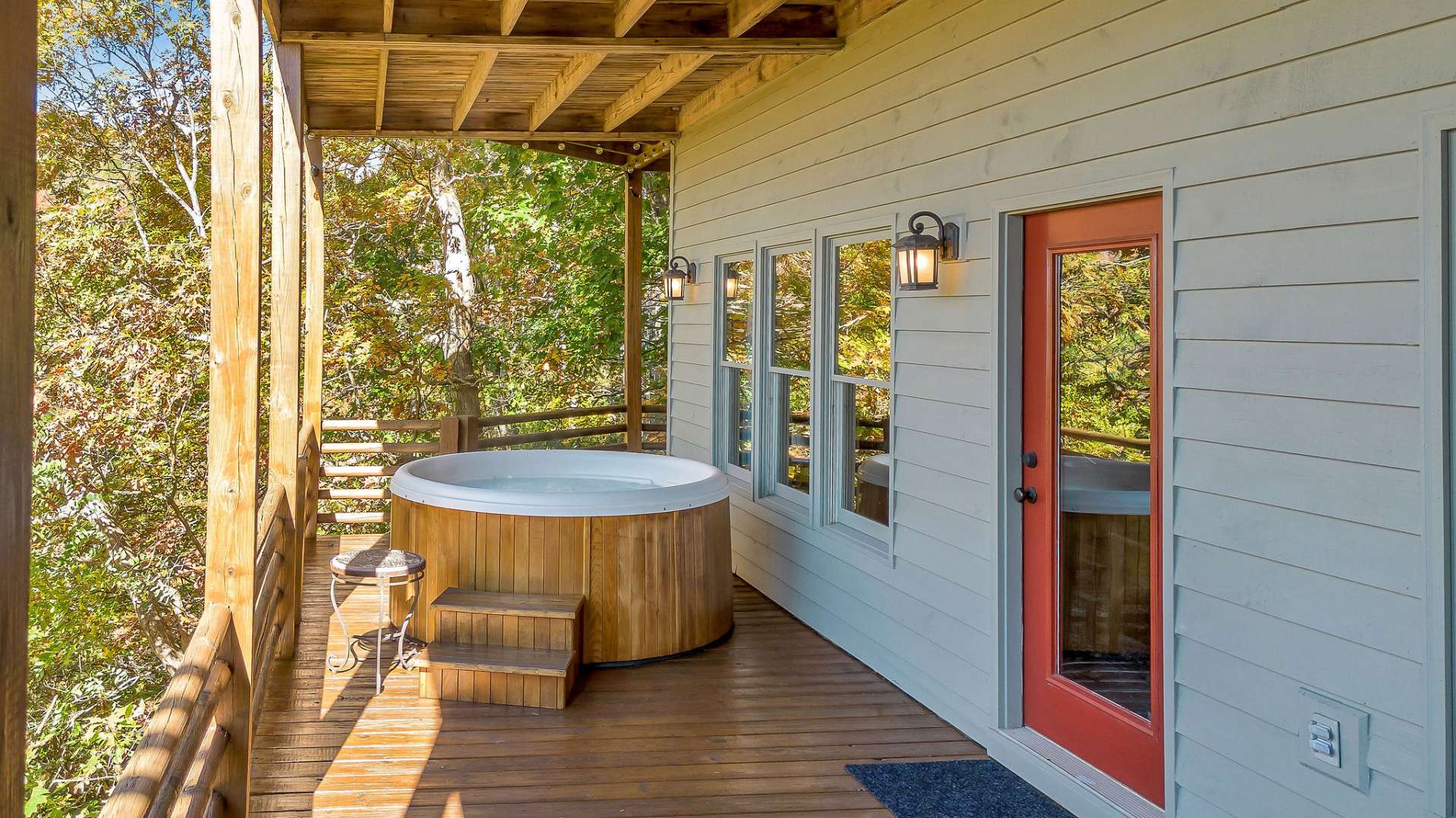 Let the inviting hot tub ease your muscles after a day of exploring—afternoon soaks beneath drifting clouds lead effortlessly into tranquil mountain evenings under a star-filled sky.