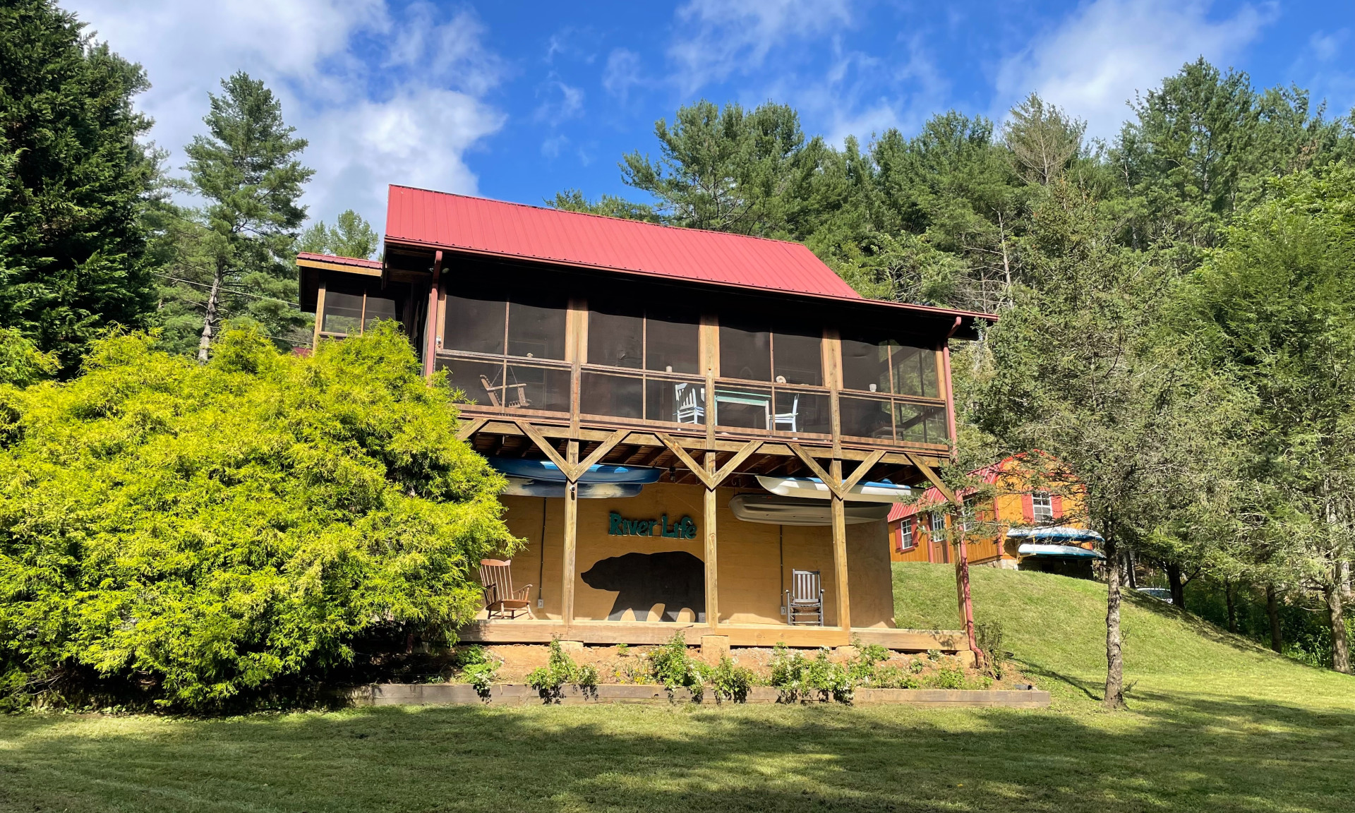NC Lansing Mountain Cabin