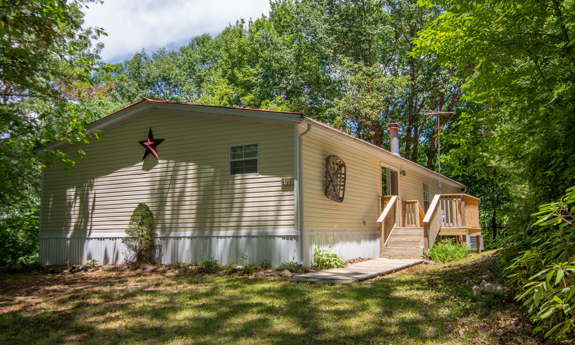 Affordable NC Mountain Home Fleetwood