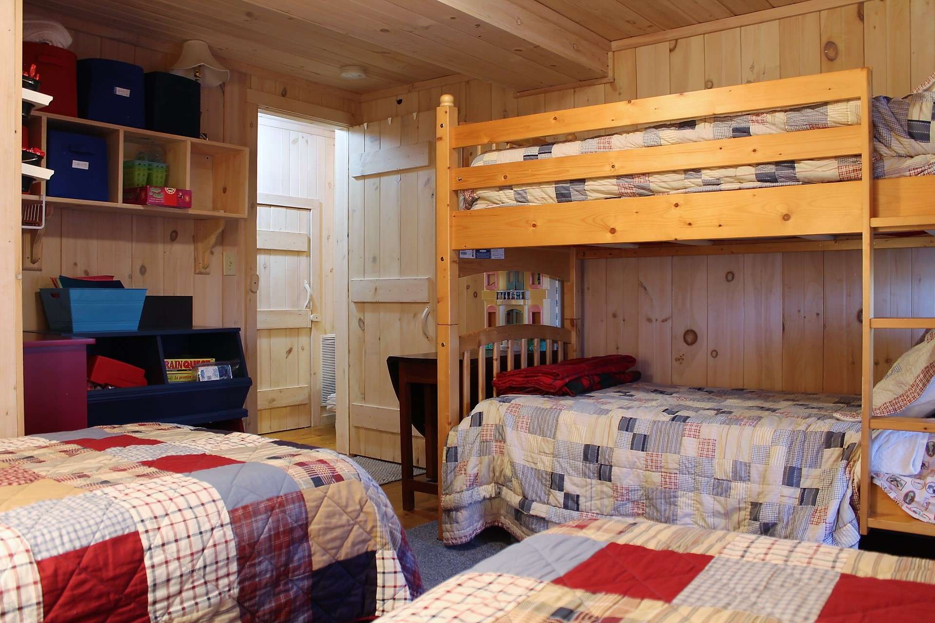 Grandkids will love this adorable bunkroom!!