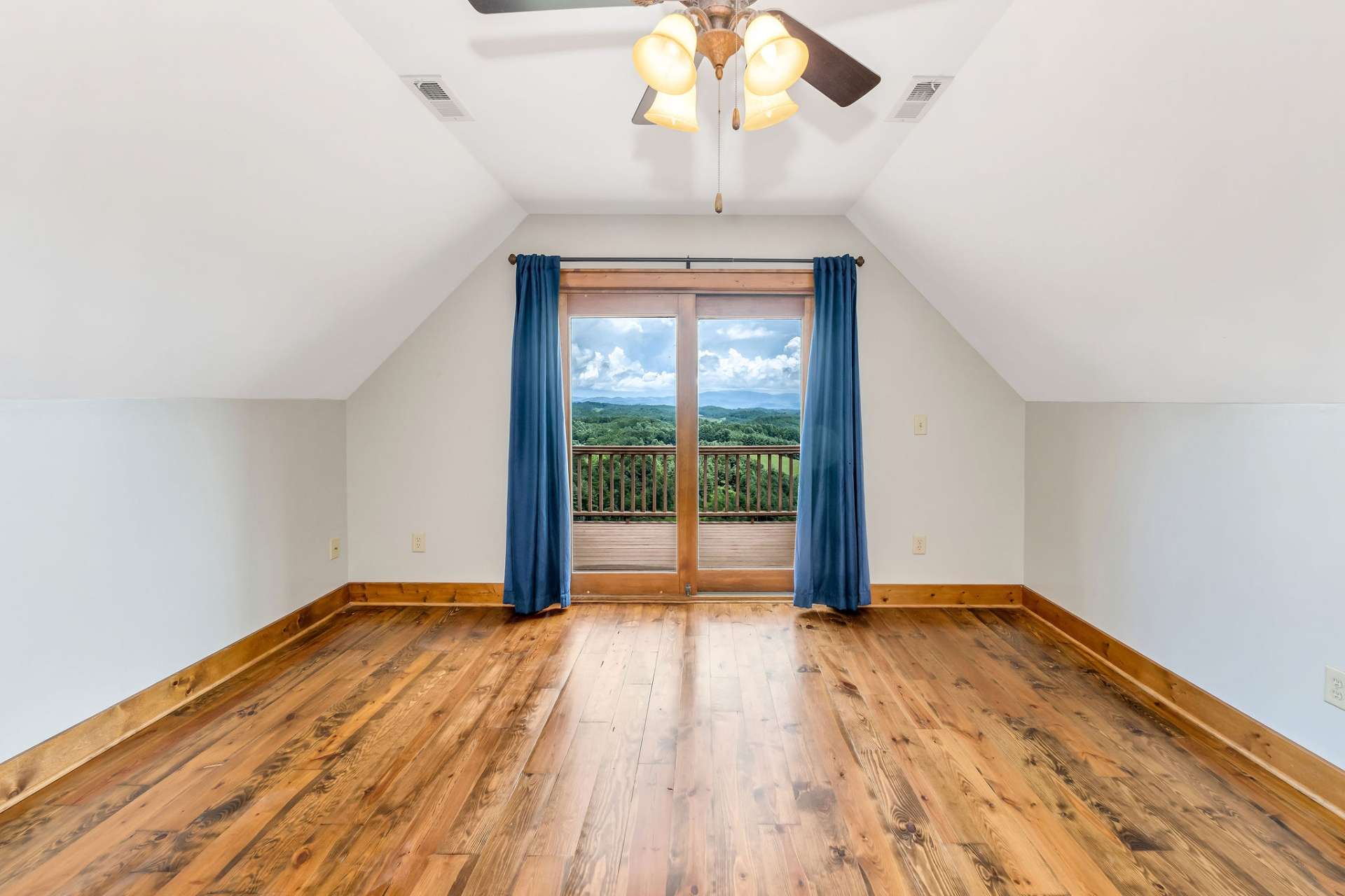 A bedroom with a view that you will remember