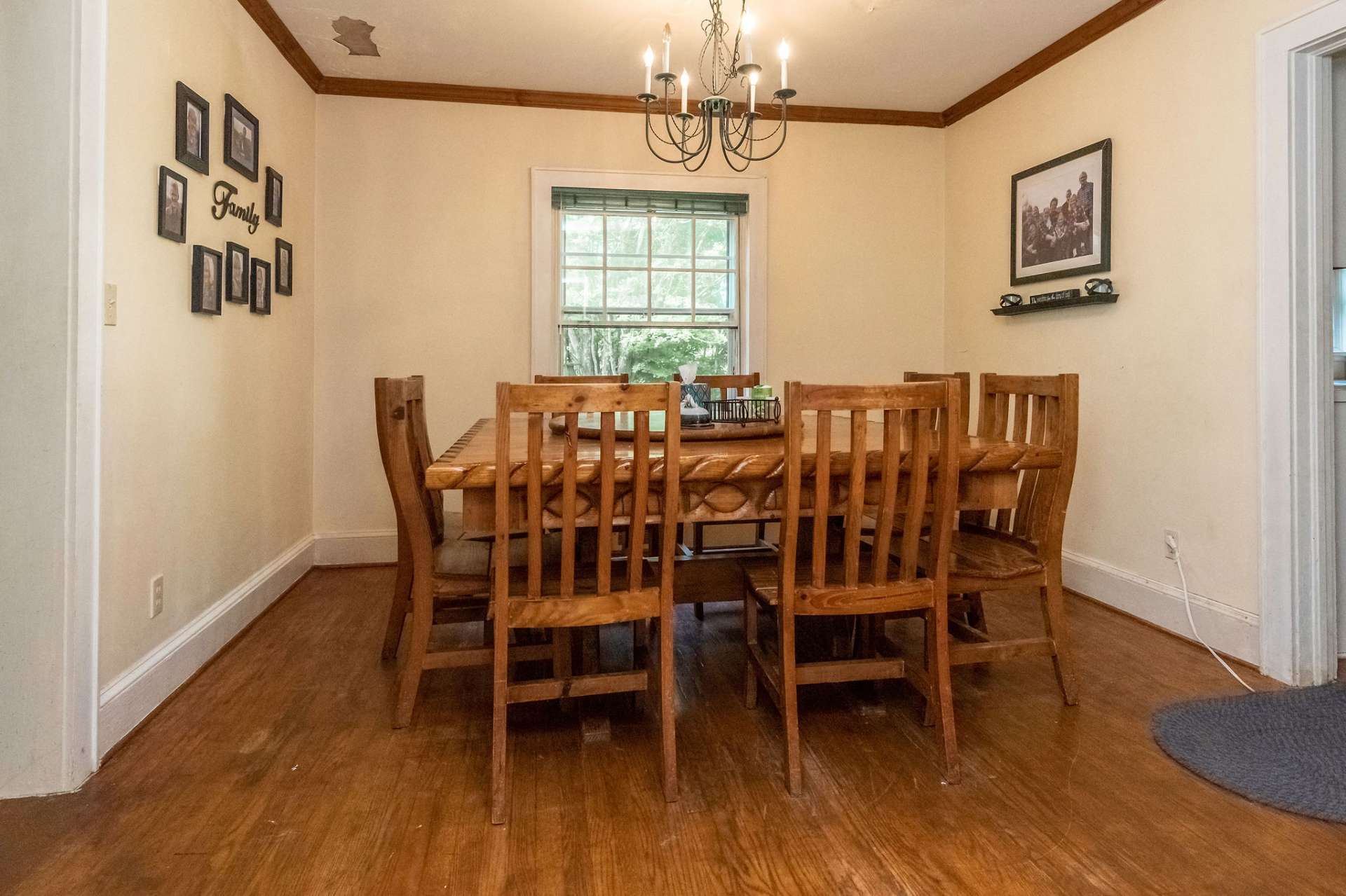 Dining off of the kitchen with space for family and guests.
