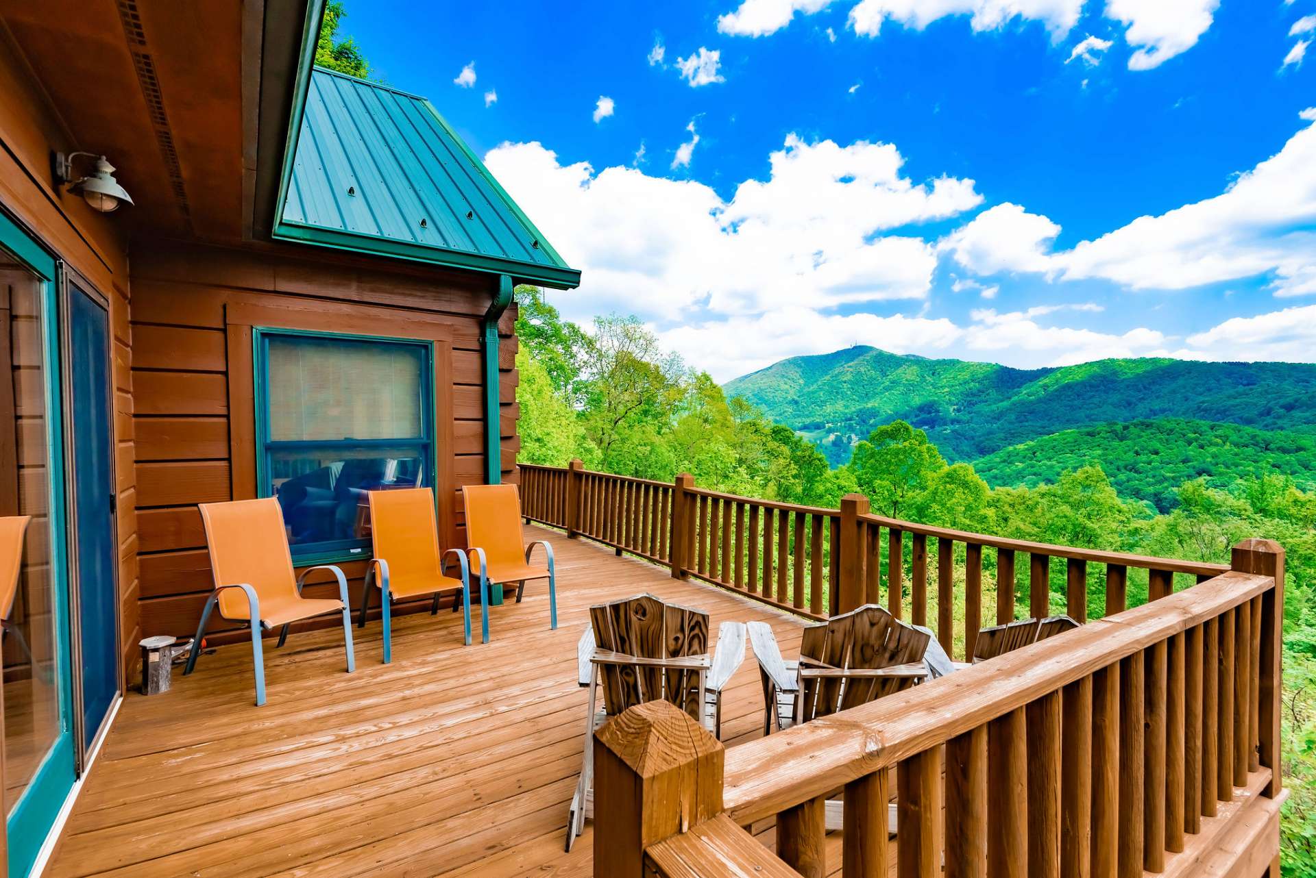 What a wonderful place to escape and relax with the views and surrounding mountains