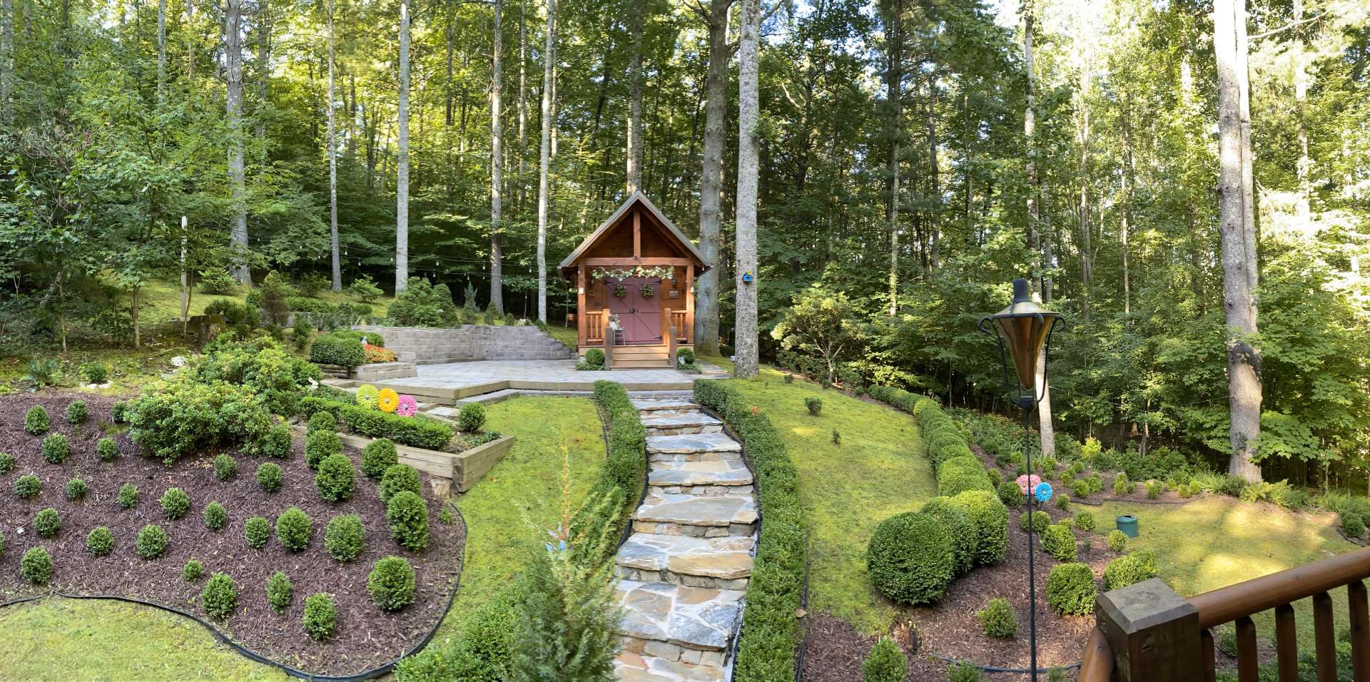 Scenic Garden shed with outdoor entertaining patio!