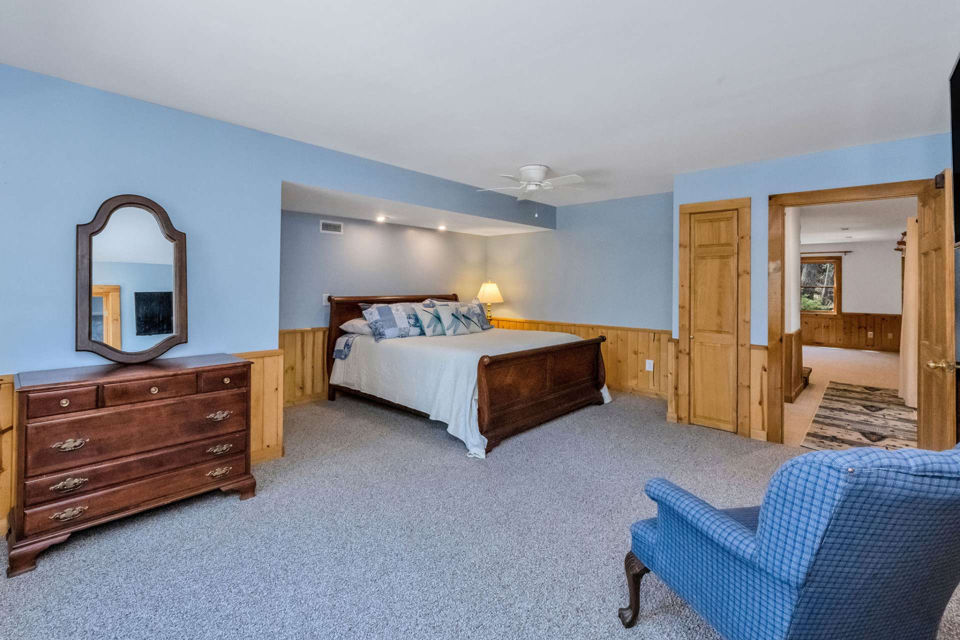 Lower level bedroom