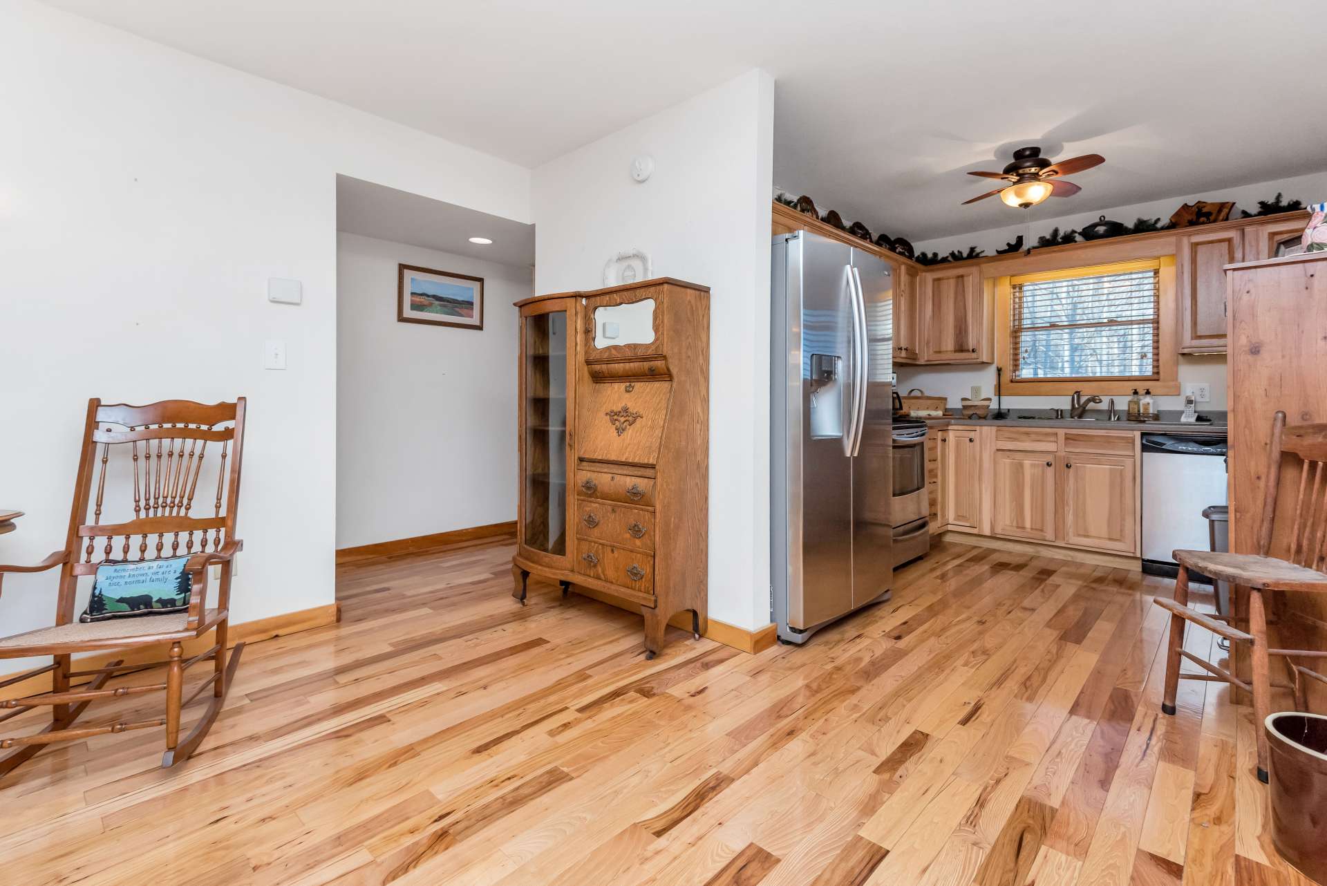 Beautifully maintained wood flooring.