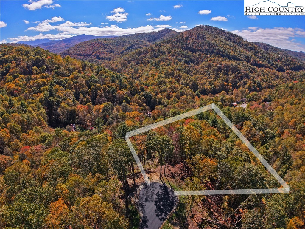 C-125 Springwater Lane