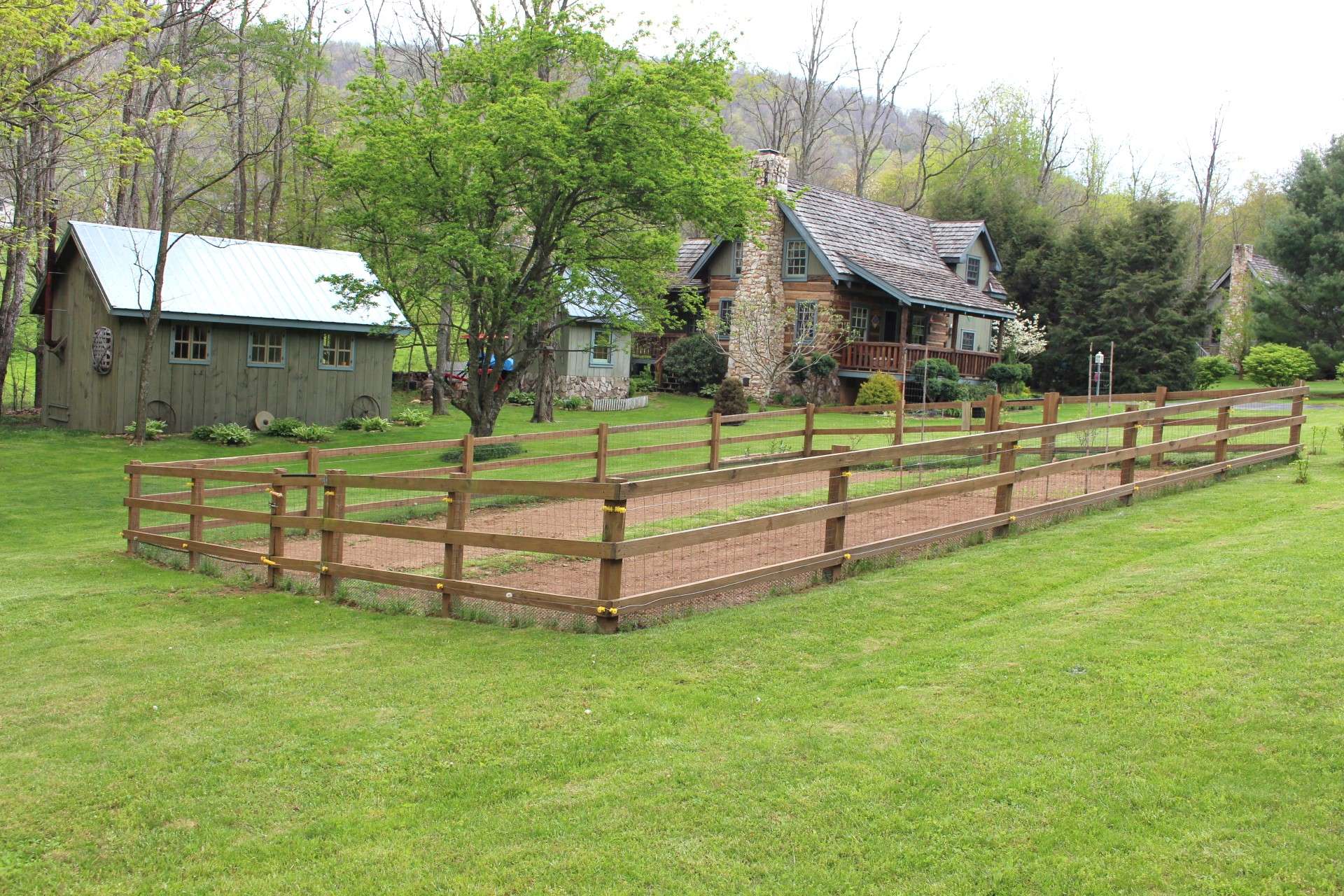 A nice sized lawn offers plenty of play and garden space.