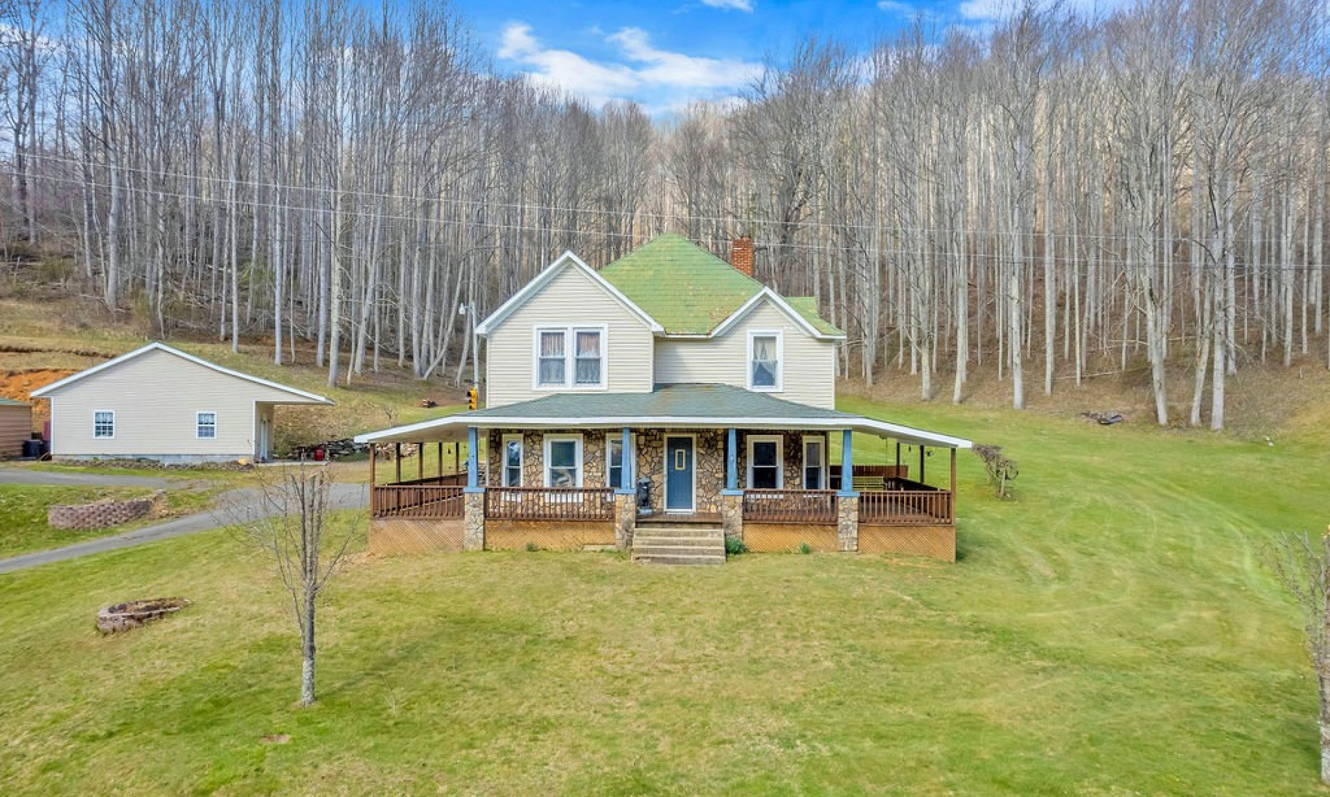 Country Farmhouse NC Mountains