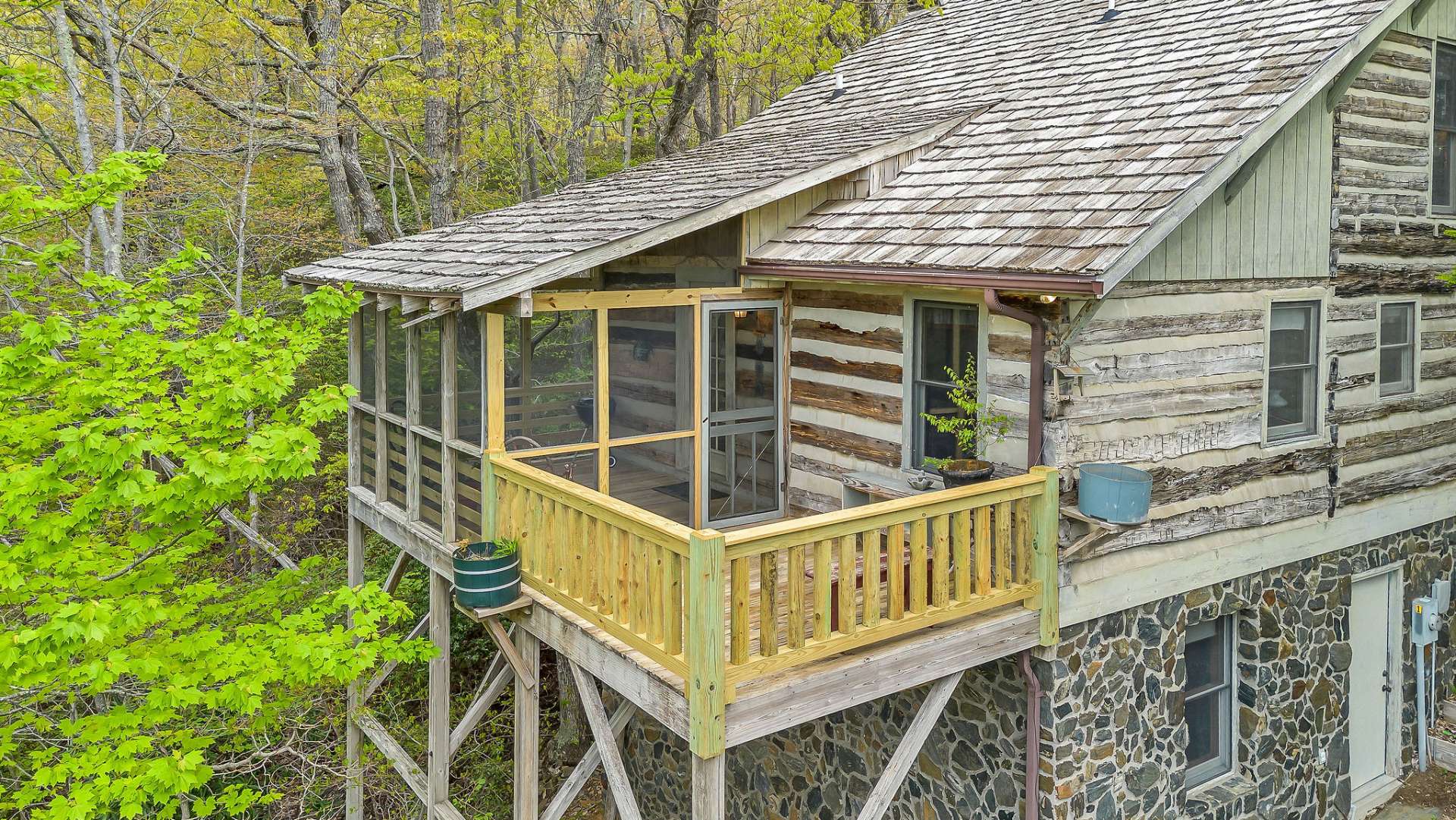 It's not too late to plant your flower boxes this Spring. Deck railings were recently updated.