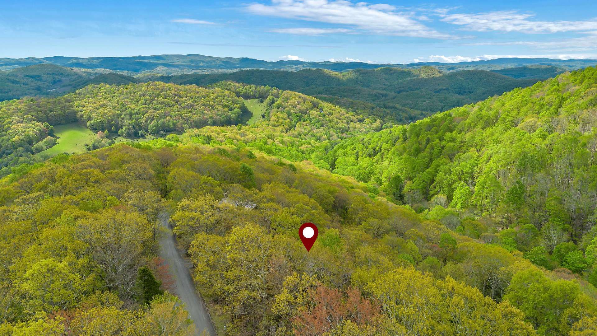 Conveniently located between the charming mountain towns of West Jefferson and Boone-Home of App State.