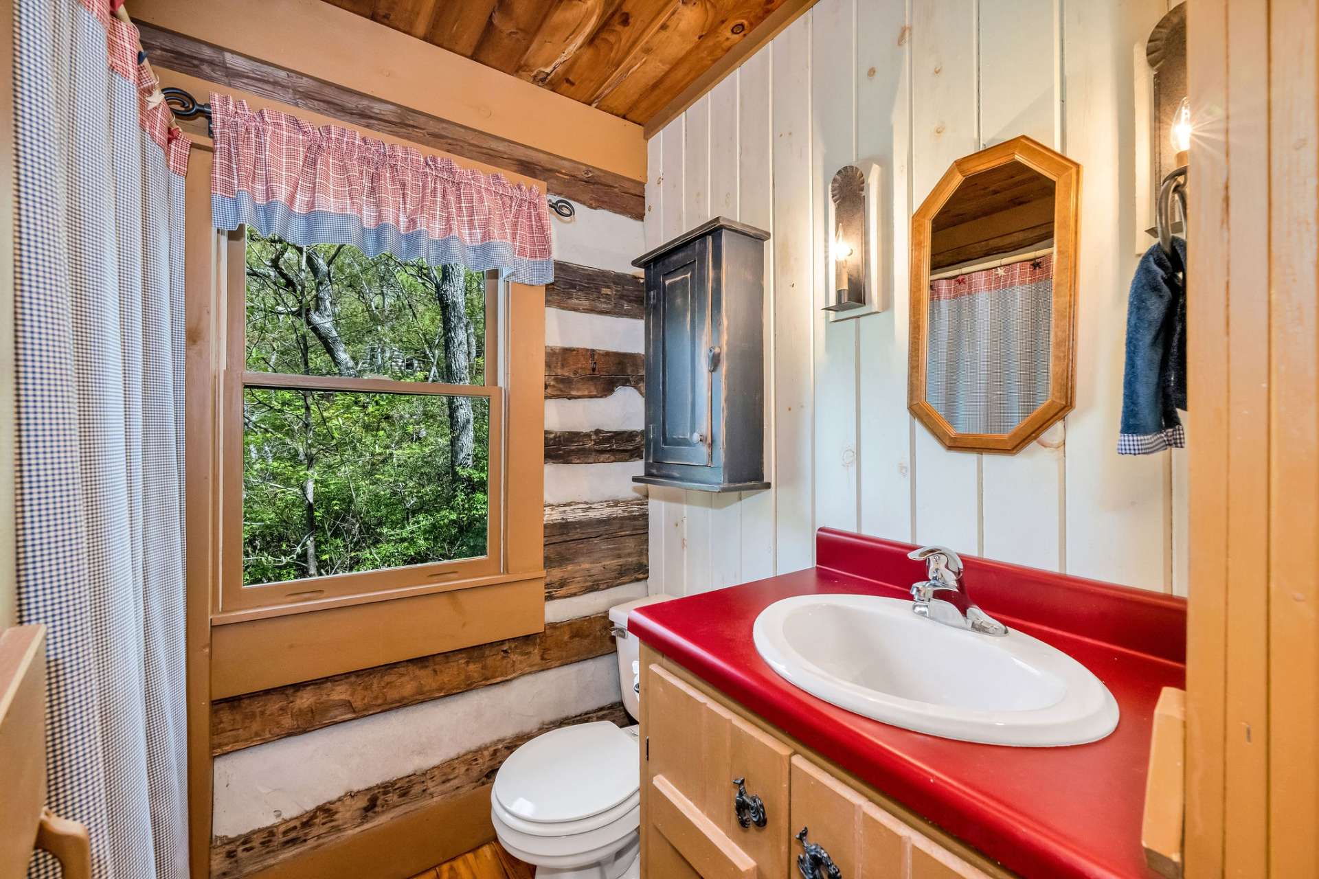 The ensuite full bath completes the primary suite.