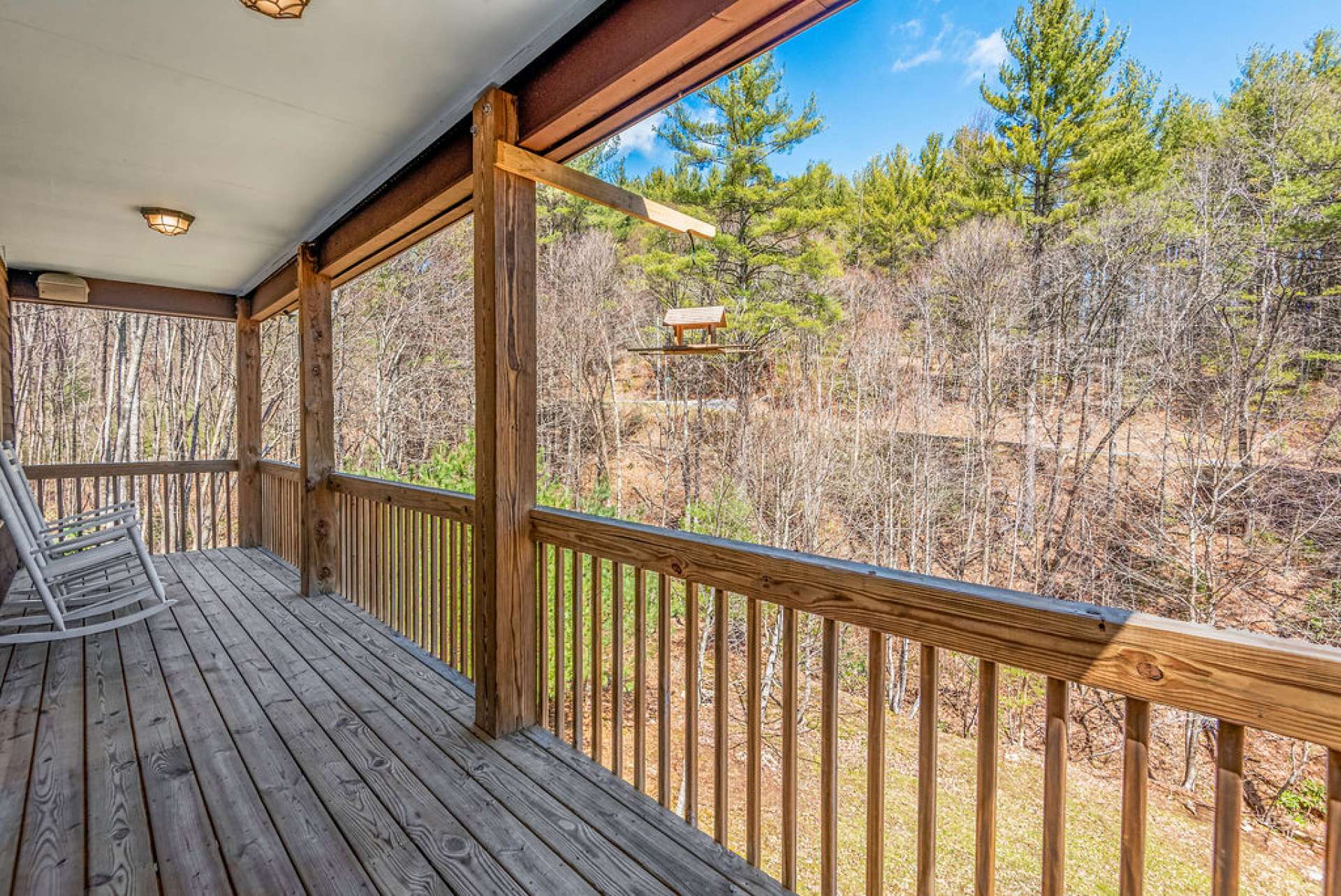 Enjoy afternoons sitting on the main level deck and enjoying the sounds of Nature and the noisy mountain creek below.