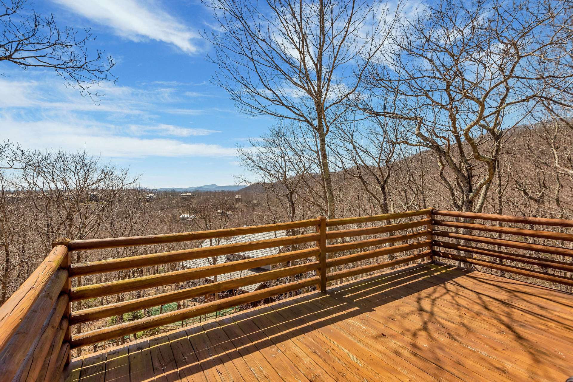 Yes, that's a view of Grandfather Mountain in the distance