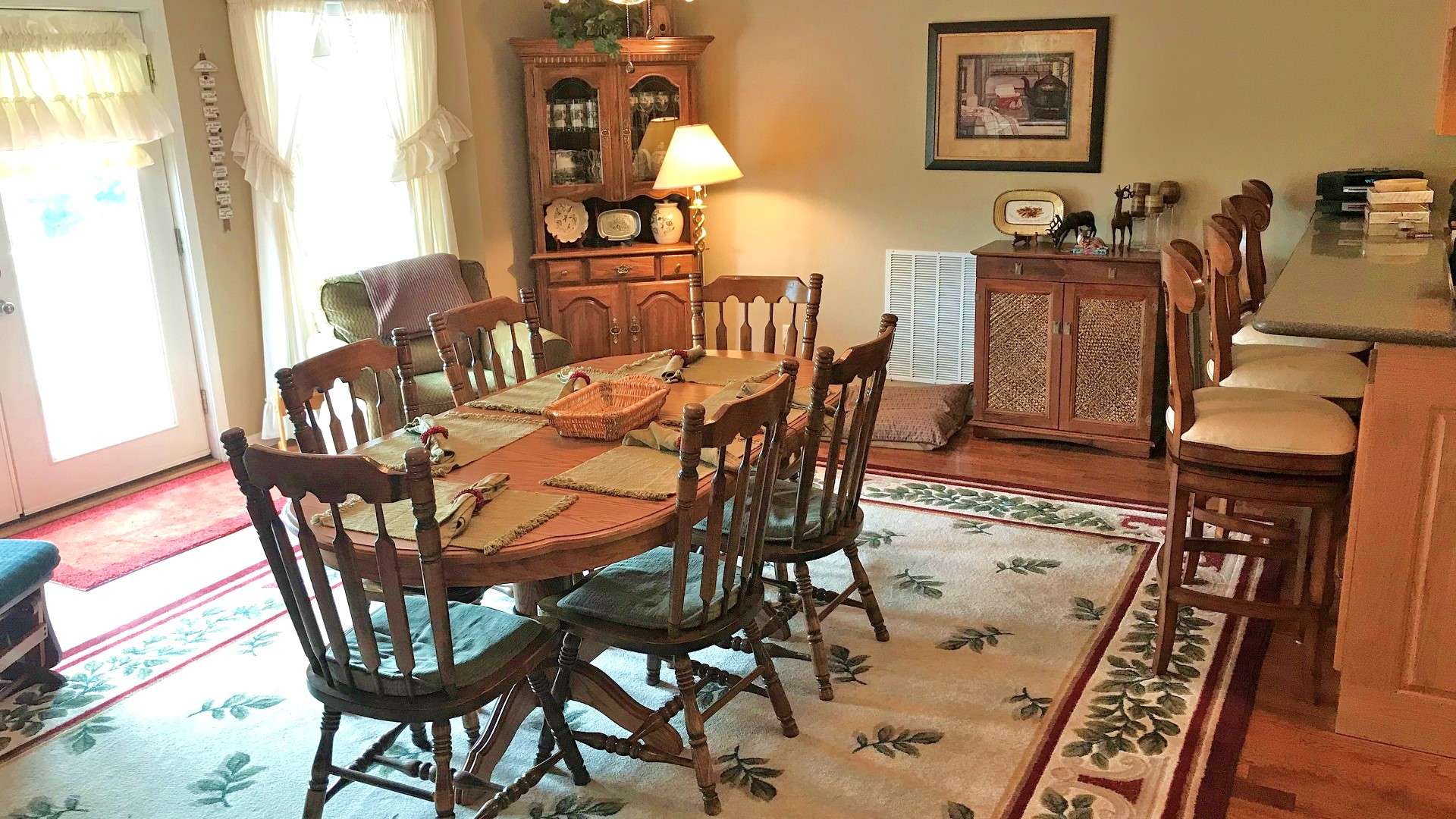 The spacious dining area is perfect for entertaining dinner guests, or a candlelight dinner for two.