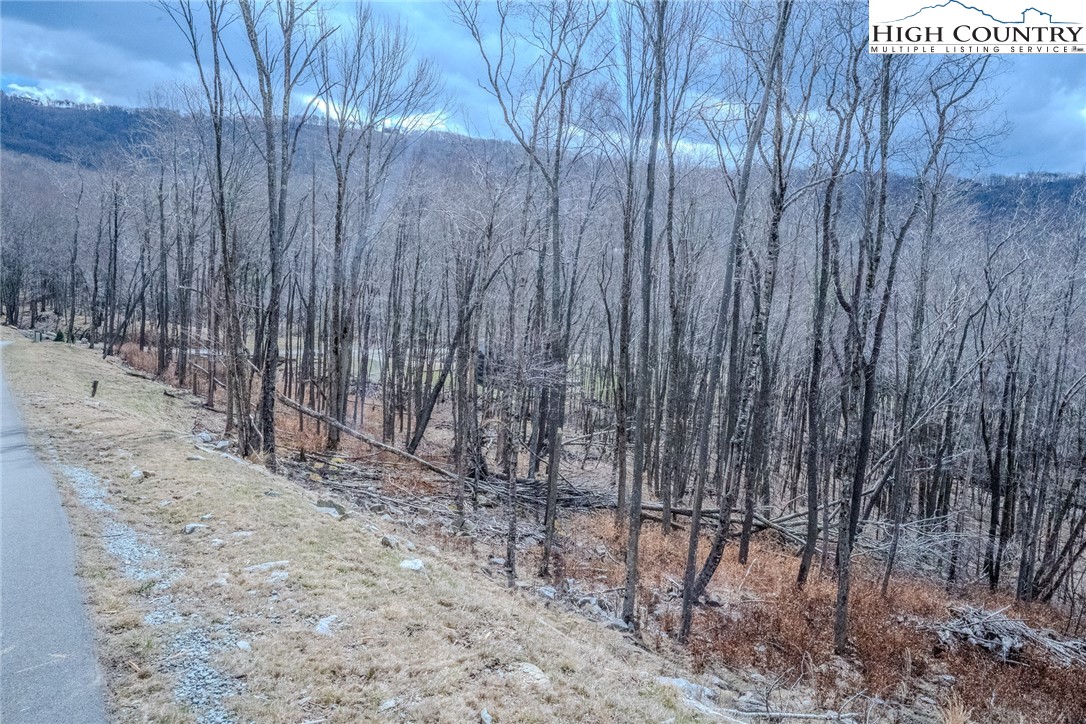 ES-68 RIPPLING WATERS Trail