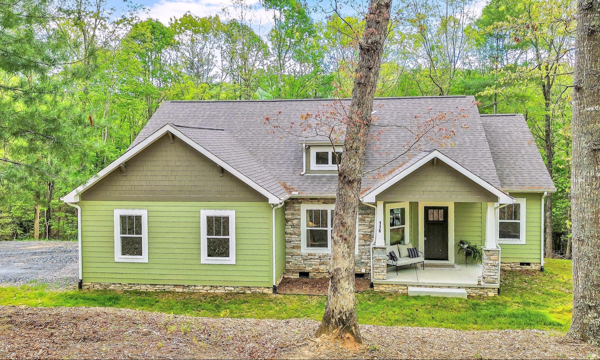 Fox Hall NC Mountain Cottage
