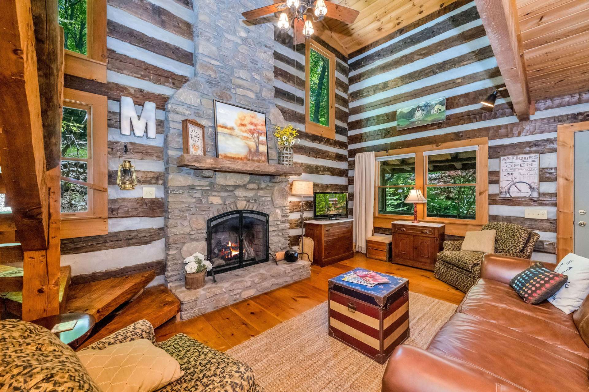 You will love spending time in front of a warm, crackling fire in the fireplace on cool winter evenings.