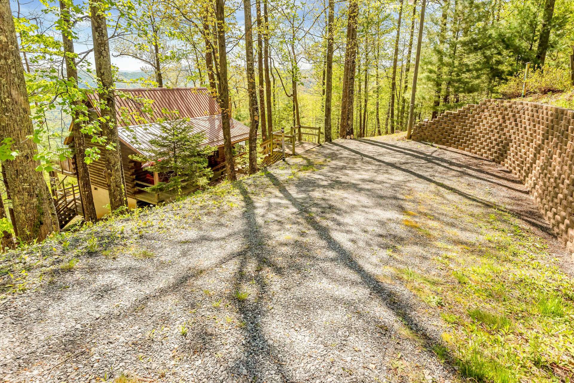 Driveway Parking for several vehicles!