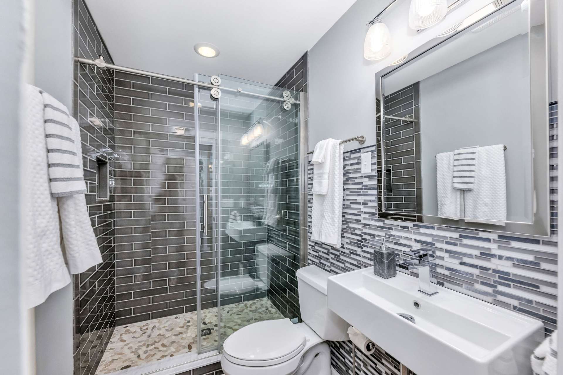 Main level bathroom.