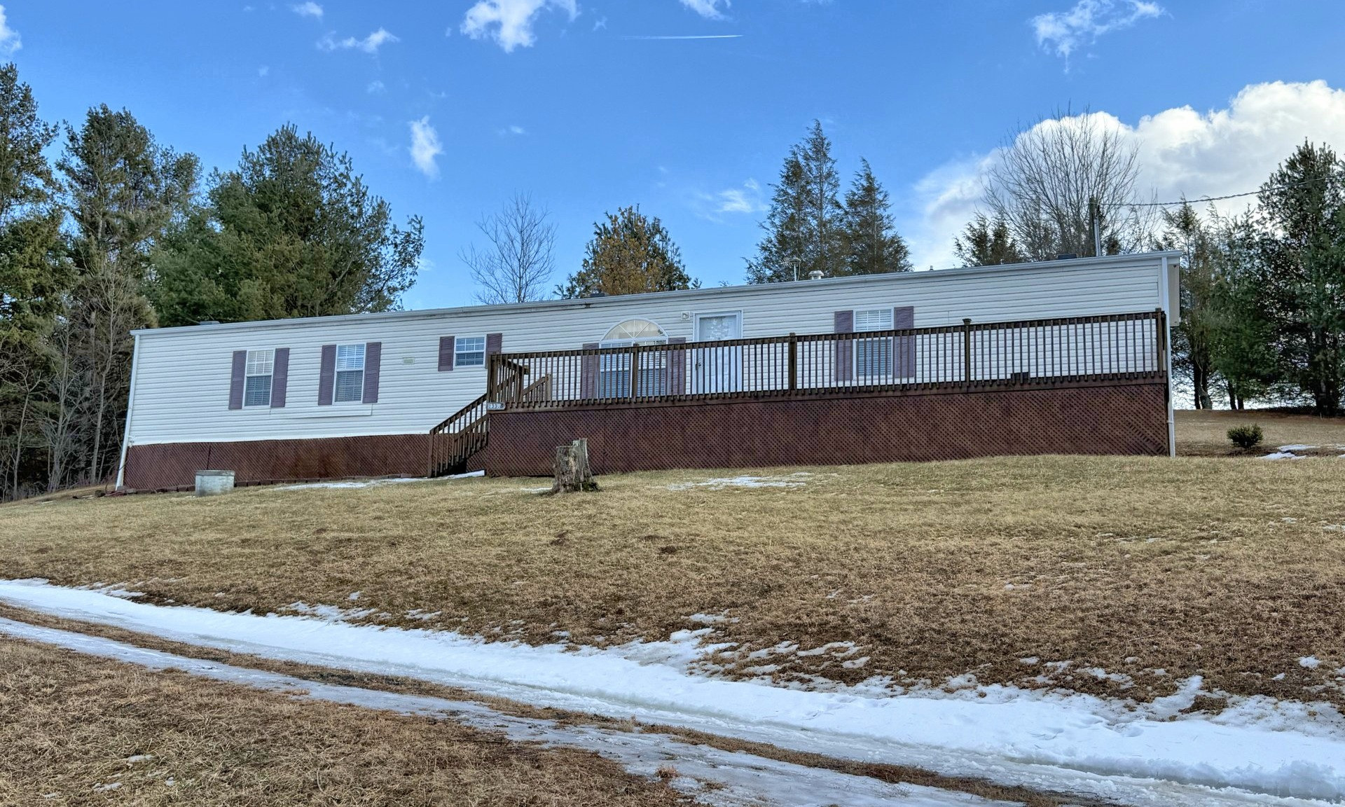 133 Bittersweet Way West Jefferson, NC furnished home