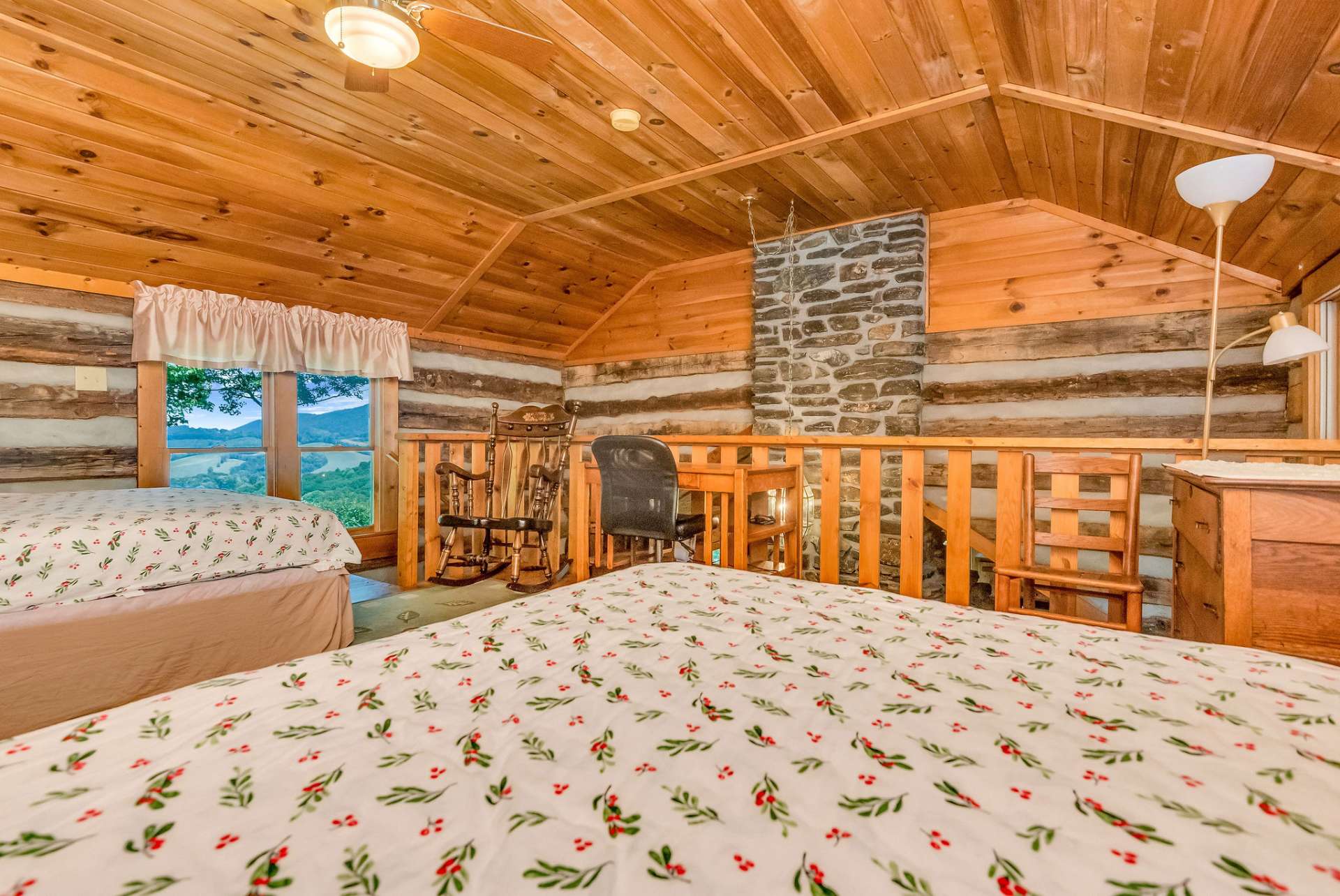 Family and friends will be delighted with tree house accommodations!