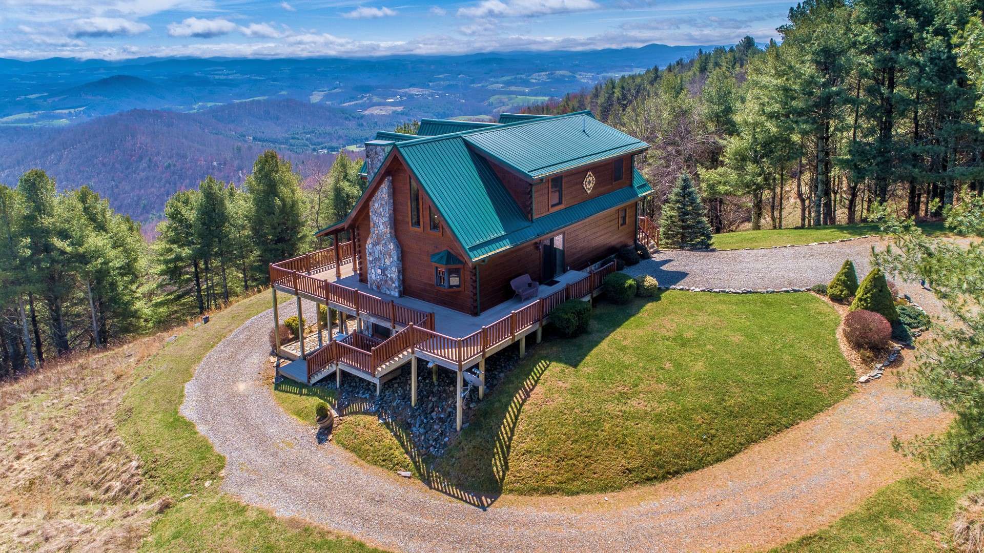 This Southwest Virginia log home showcases  the true mountain living experience while enjoying all of today's modern conveniences.