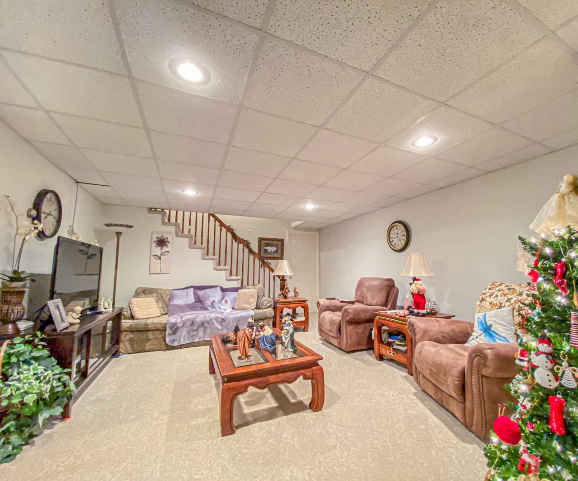 The full finished walk-out lower level is currently rented providing rental income.  This level features a large living area, dining area, kitchen, bedroom, full bath and laundry area.