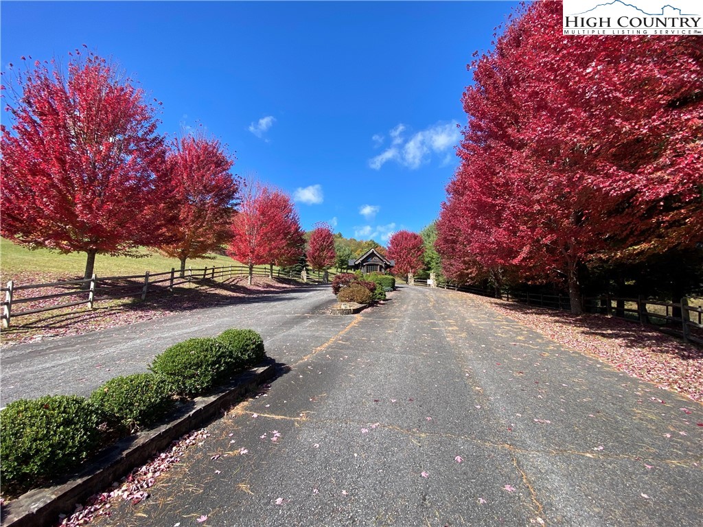 Lot #1 Twin Oaks Mountain Boulevard