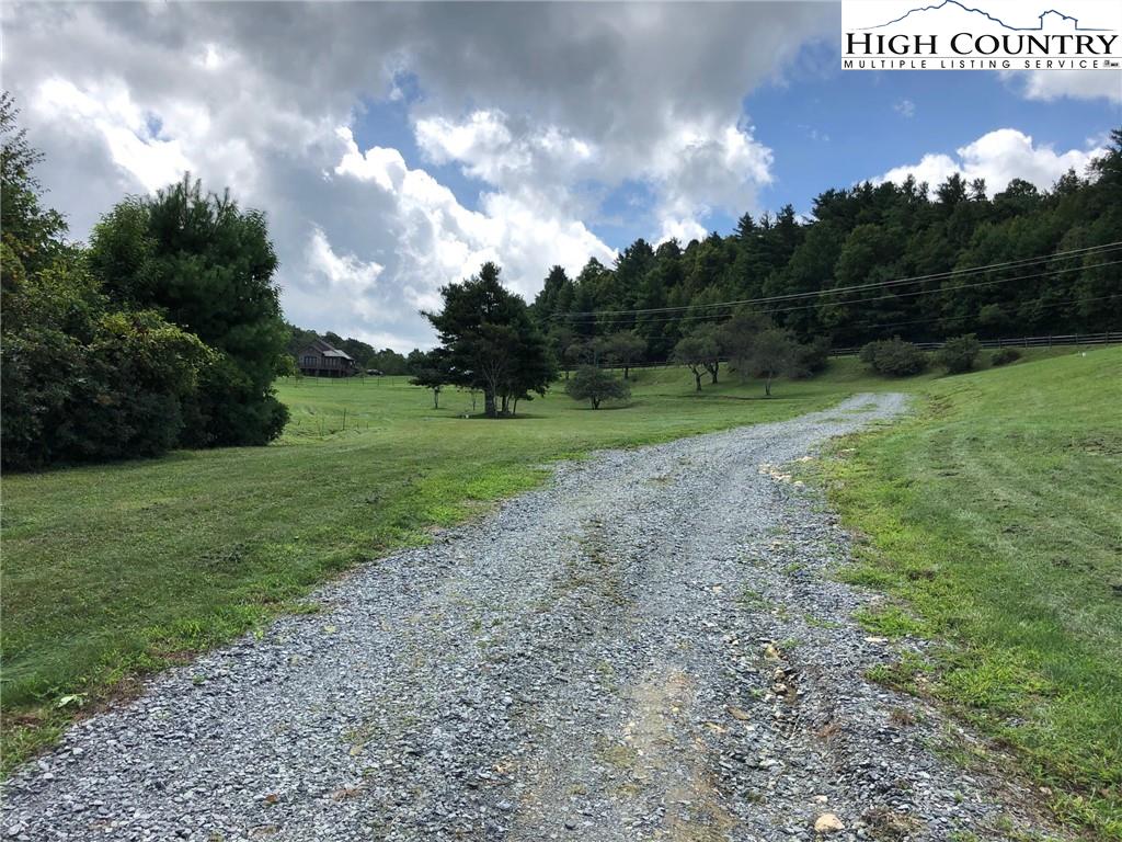 MLS 230293 Lot 122 Sweetgrass Drive, Blowing Rock, NC 28605