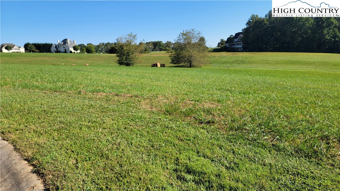 Lot 206 307 Knight Court