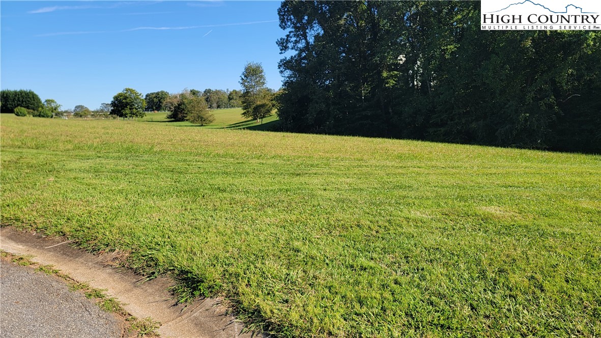 Lot 218 513 Squire Court