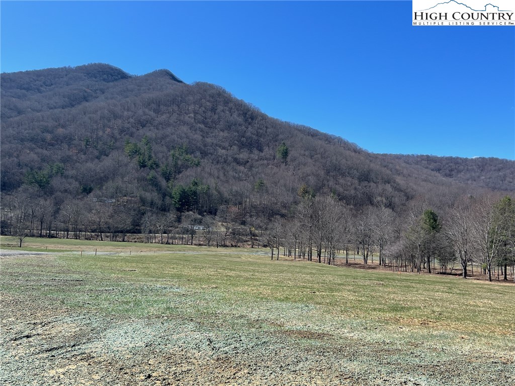 Lot 22 Highland River Parkway