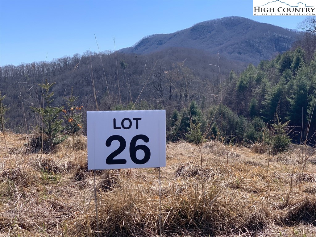 Lot#26 Hollowcrest